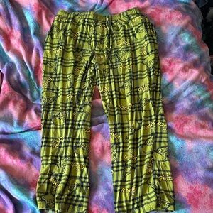 Universal Grinch Plaid Pajama Pants